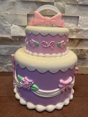 Barbie Birthday Cake Playset with Bow Handle